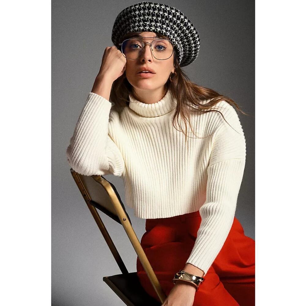 Bishop + Young Ivory Cropped Ribbed Sweater Size Large
